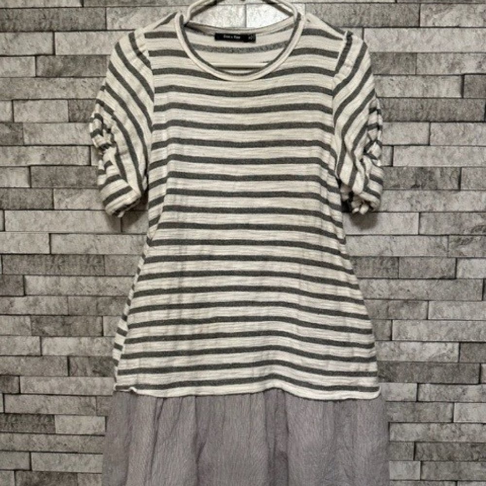 Dresses and blouse with matching duster